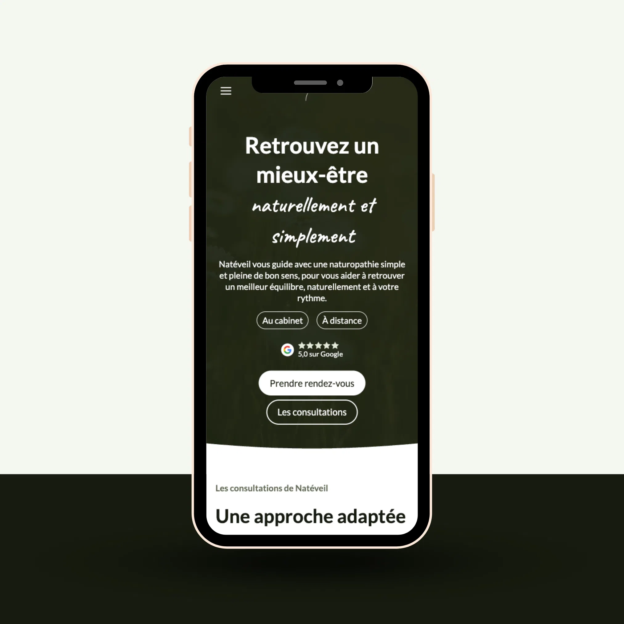 Mockup du site nateveil.com sur mobile.
