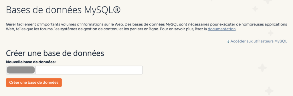 Formulaire de création d'une base de données MySQL dans cPanel, avec le champ pour saisir le nom de la nouvelle base et le bouton Créer une base de données.