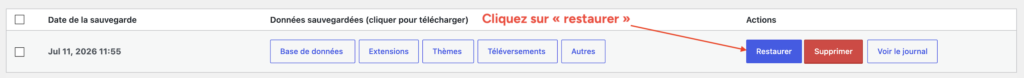 Ligne d'une sauvegarde terminée dans UpdraftPlus avec le bouton "Restaurer" en évidence