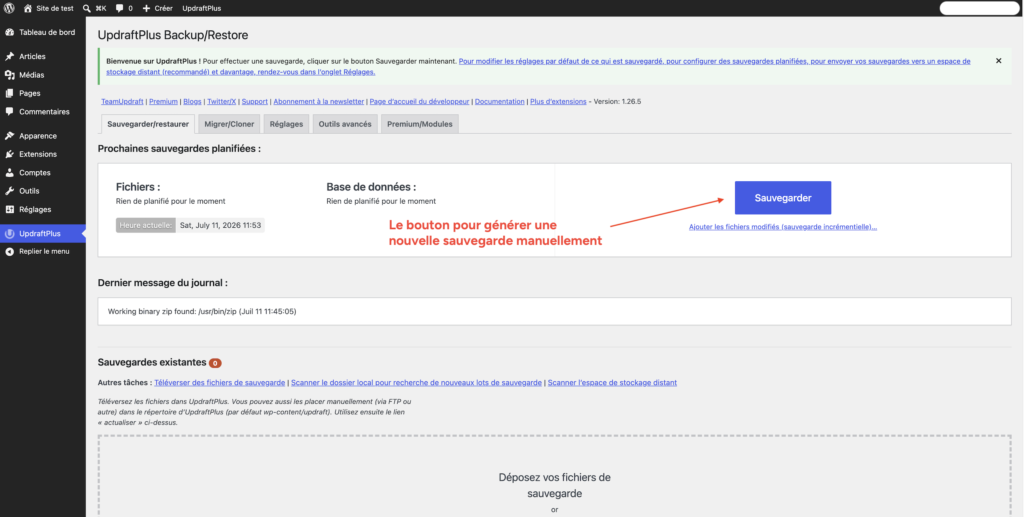 Bouton "Sauvegarder" dans UpdraftPlus pour lancer manuellement une nouvelle sauvegarde de la base de données WordPress.