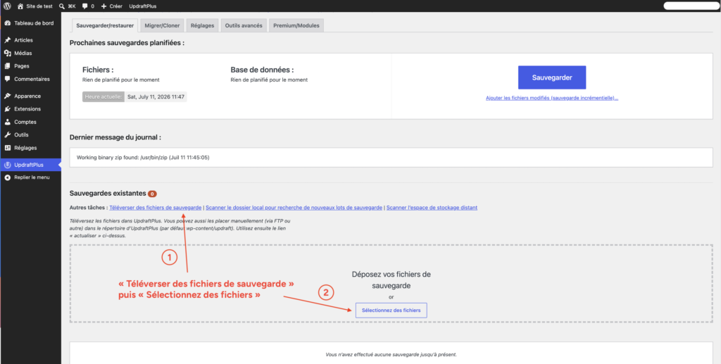 Zone de dépôt pour téléverser manuellement un fichier de sauvegarde dans UpdraftPlus.